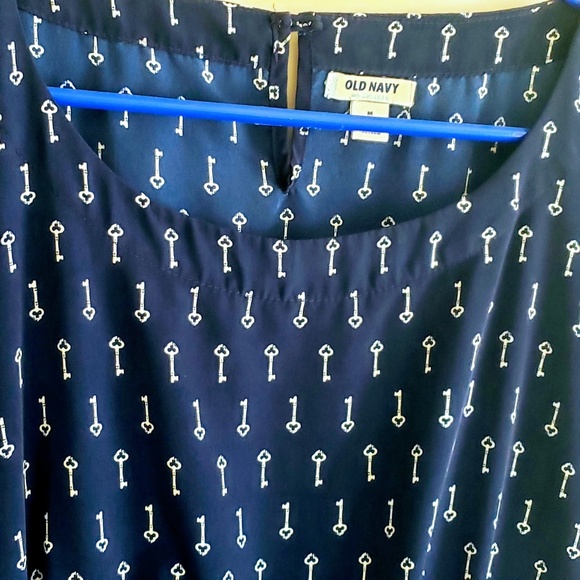 🔑 Navy blue key pattern dress🗝 - Picture 3 of 4